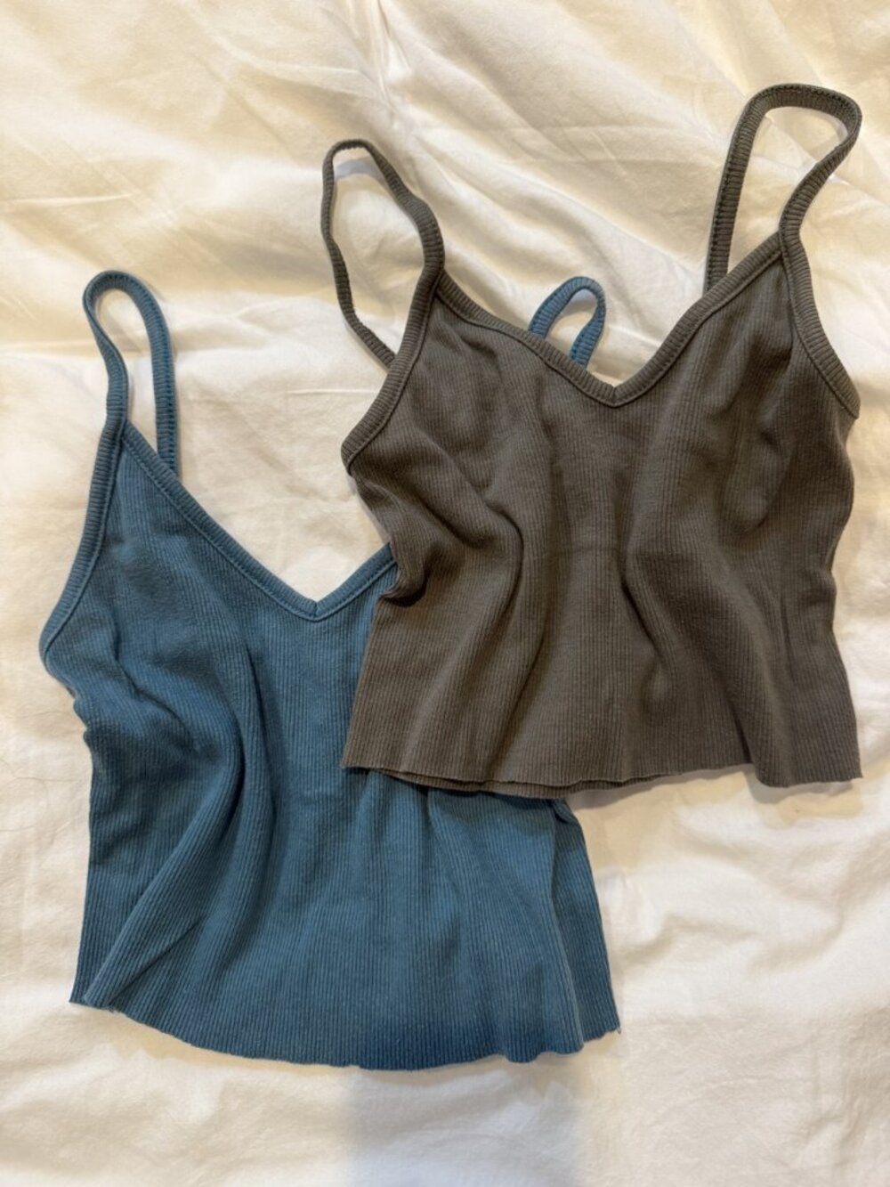 Bundle of 2 Wet Seal Ribbed V-Neck Camis Blue and Grey